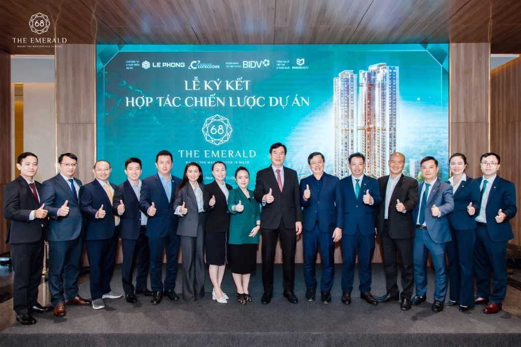 Tập đoàn Lê Phong và Coteccons ký hợp tác chiến lược dự án The Emerald 68 với ngân hàng BIDV và DKRA Realty 10 Lê Phong