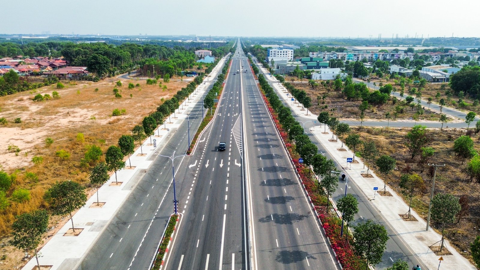Chiêm ngưỡng Mỹ Phước Tân Vạn phong cách Bình Dương: rộng gấp gần 4 lần cao tốc Bắc – Nam, quy mô 10 làn xe, đẹp như dải lụa 13 3