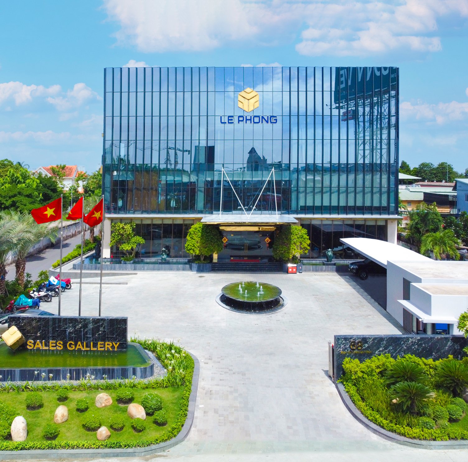 Giới Thiệu 4 Lê Phong